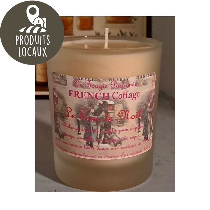 Bougie végétale parfumée "soir de Noël" (210g) Bougie végétale parfumée "soir de Noël" (210g)